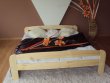 Postel z masivu Syntia 80 x 200 cm borovice