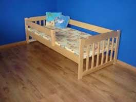 Zvětšit Postel Miki + matrace + prostěradlo + rošt Zvětšit Postel Miki + matrace + prostěradlo + rošt