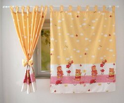 Dětské závěsy 120x160 cm medvídek s beruškou - žlutá
