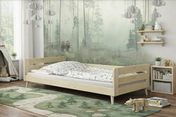 Postel z masivu Betka na nohách 160/80 cm + rošt ZDARMA