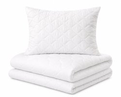 Set přikrývka + polštář 140/200 cm + 70/90 cm Set přikrývka + polštář 140/200 cm + 70/90 cm