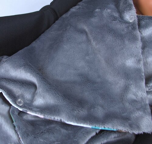 Oboustranná deka do kočárku minky 80x80 cm - mláďata