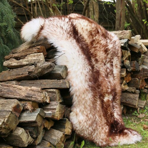 Ovčí kožešina 100% přírodní 111-130 cm muflon