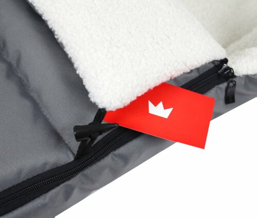 Fusak K4 bouclé - šedá