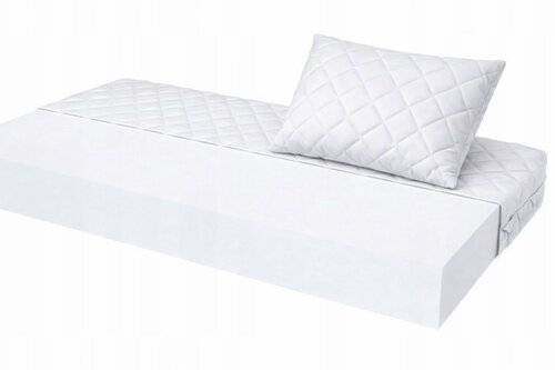 Postel Denis + matrace Diana 12 cm + rošty + polštářek ZDARMA