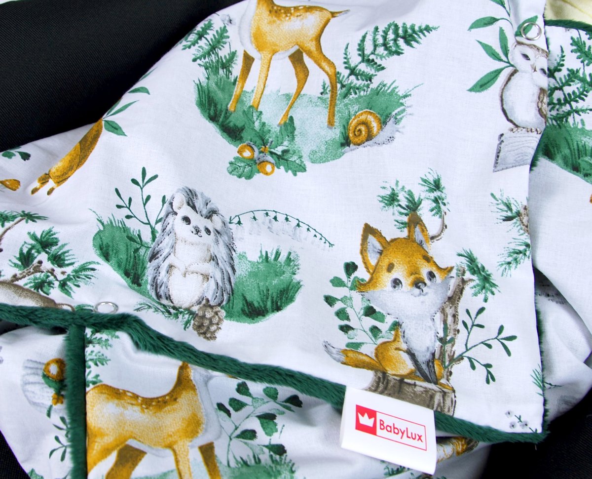 Oboustranná deka do kočárku minky 80x80 cm - lesní zvířátka