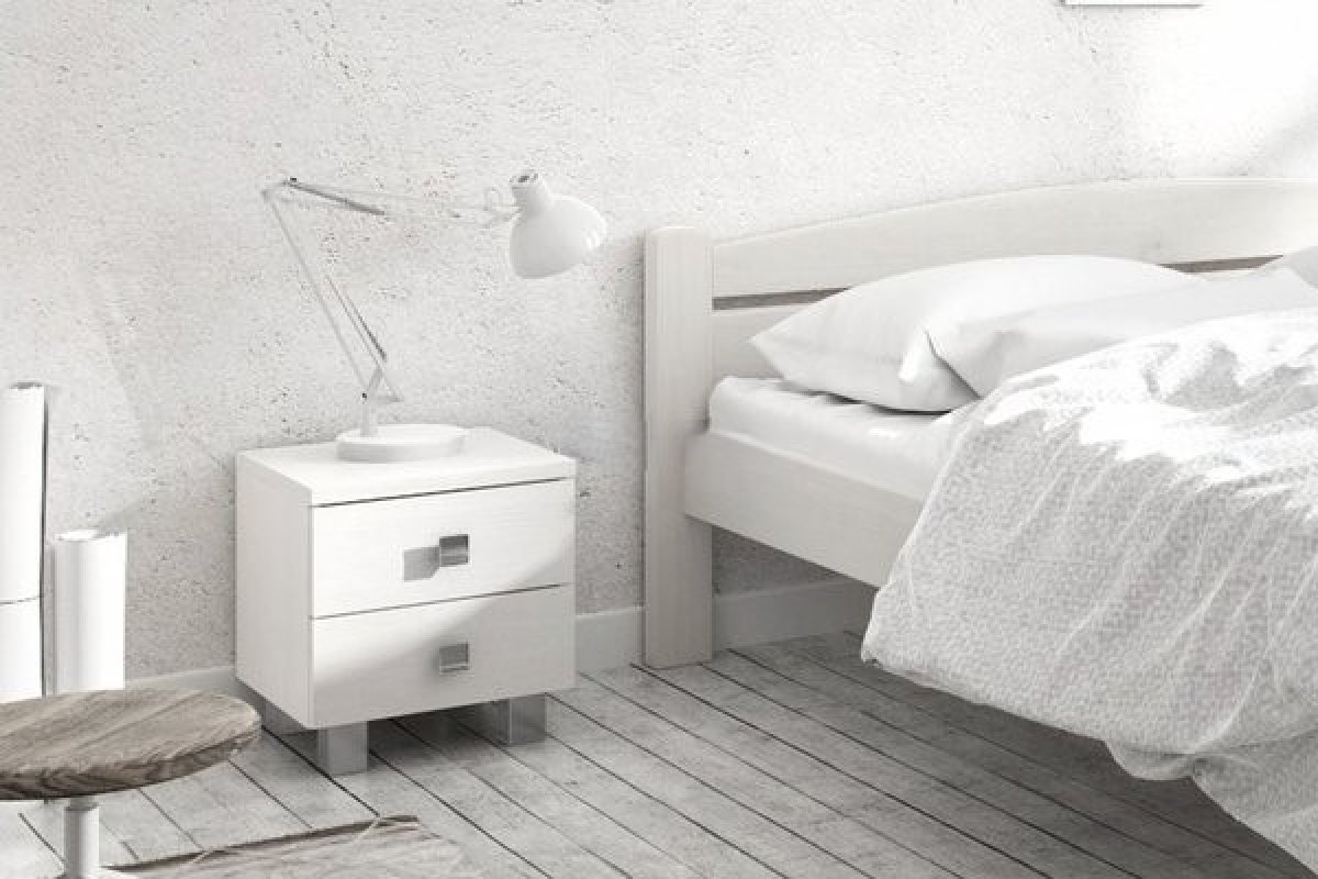 Noční stolek z masivu Leontýna - smrk/ bílá