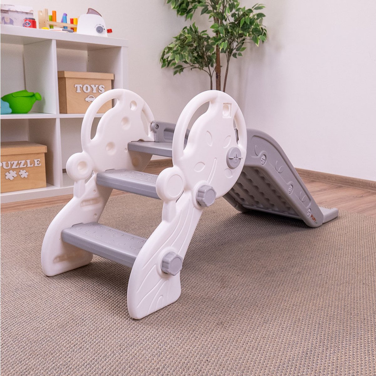 Dětská skluzavka - šedá