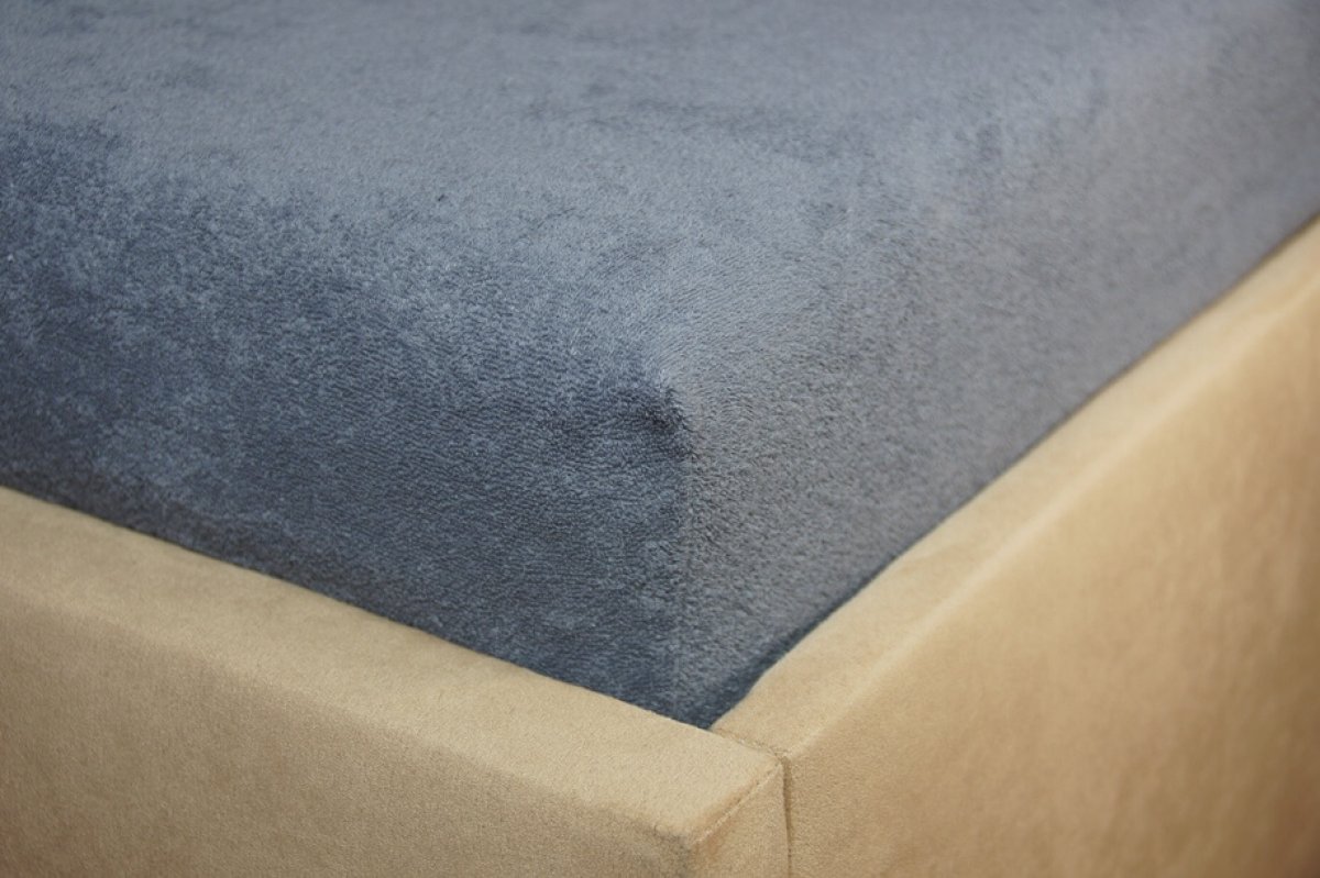 Frote prostěradlo LUX s gumkou 160/200 cm - šedá