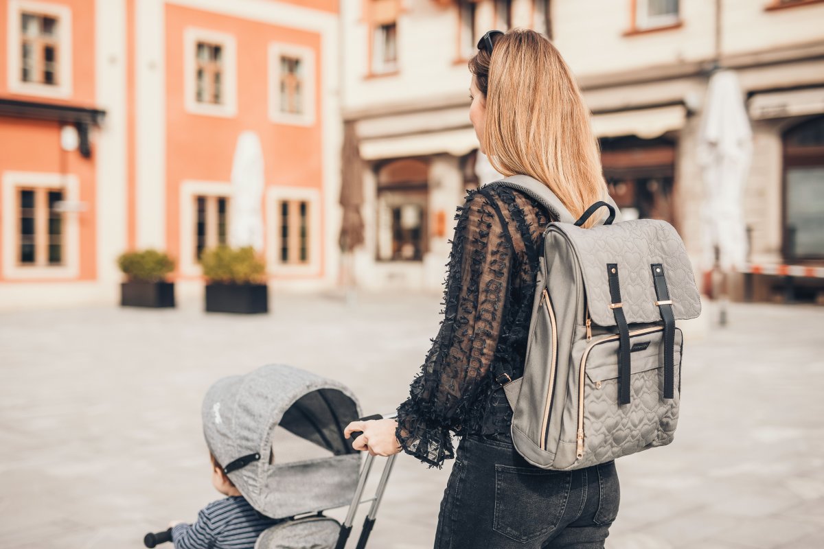 Batoh FreeOn Gold s přebalovací podložkou