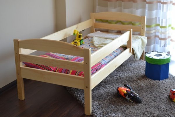 Postel Anička 160x70 cm + matrace + rošt ZDARMA