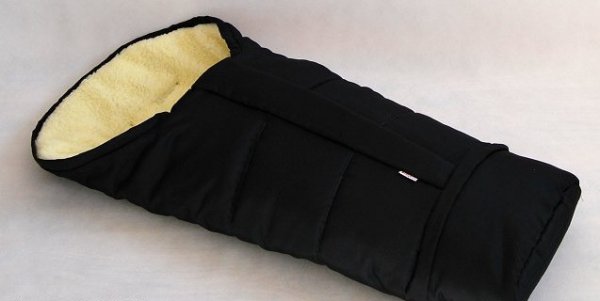 Fusak  Mumie K16 ovčí vlna černý 