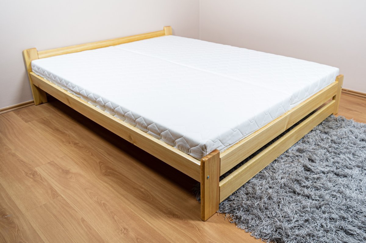 Zvýšená postel Halle 140x200 cm + matrace Super-flex + rošt