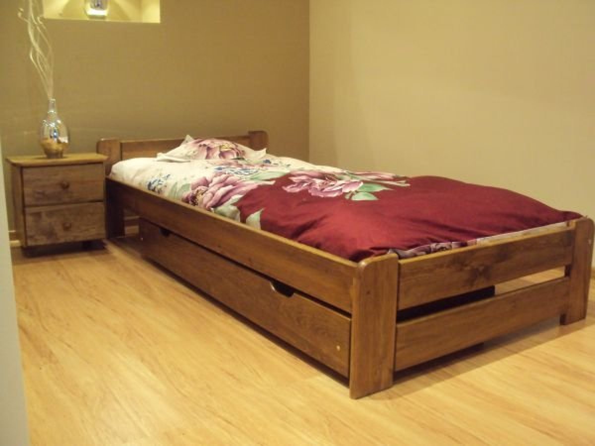 Zvýšená postel Halle 80x200 cm - Dub + matrace Vitality + rošt