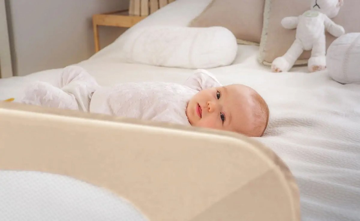 Zábrana na postel Pupyhou Eva šedá 150 cm - výprodej