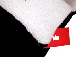 Fusak K4 bouclé - černá